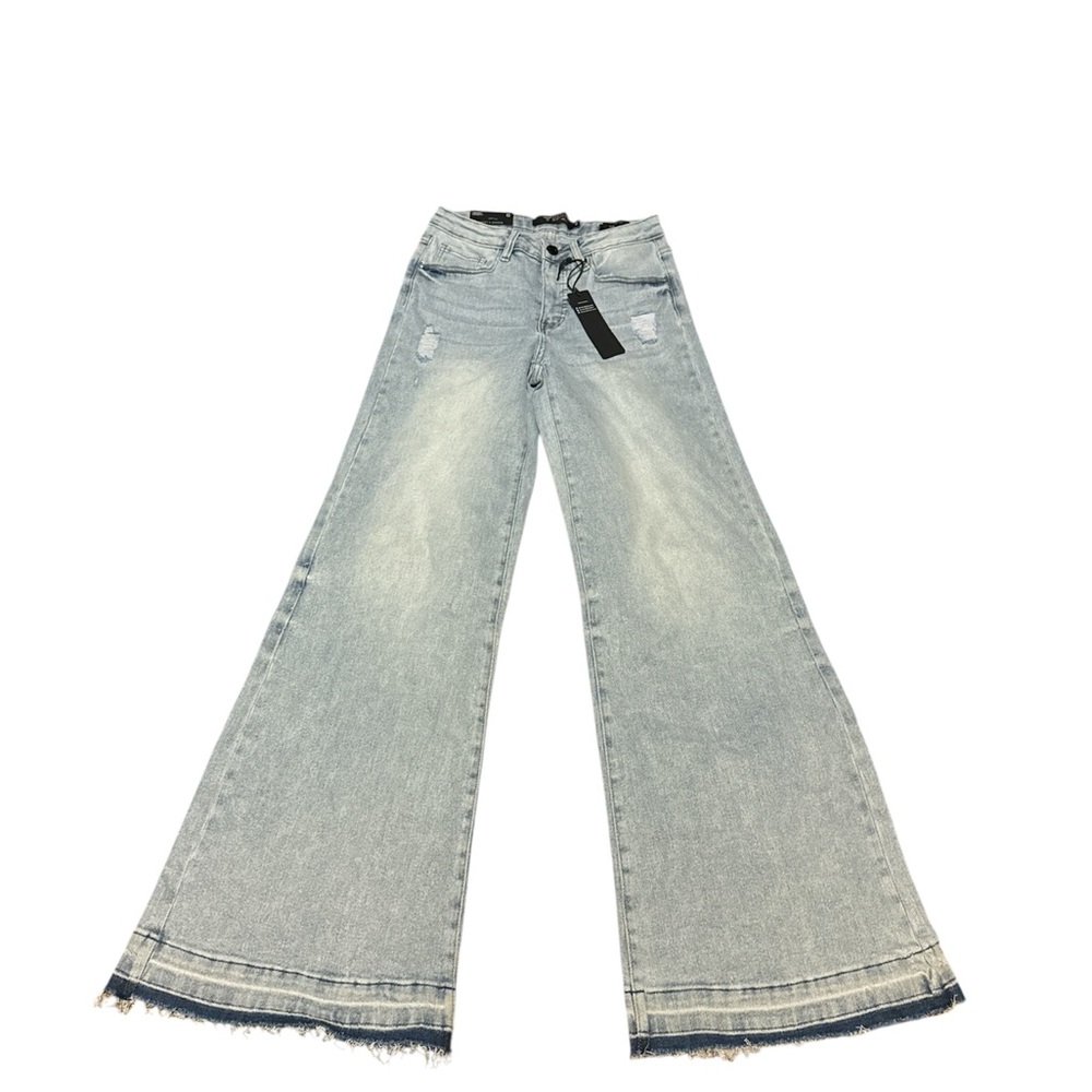 Lucky & blessed wide leg fit mid rise trouser fit Light Blue Flare Jeans size 6
